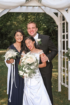 familyandbridalparty-21