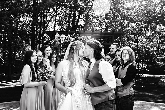 brideandgroomwithfamilyandbridalparty-78