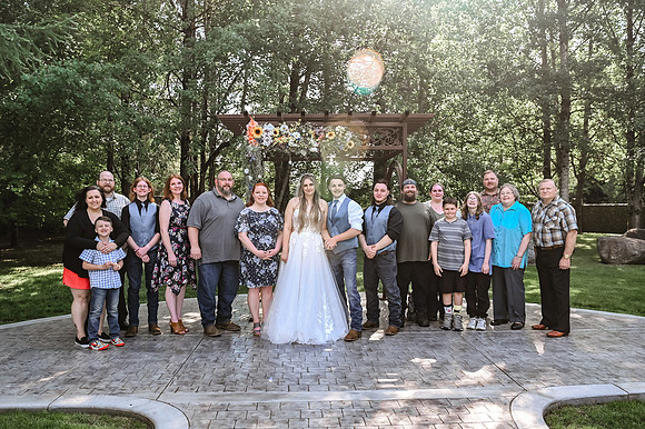 brideandgroomwithfamilyandbridalparty-37