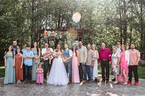 brideandgroomwithfamilyandbridalparty-25