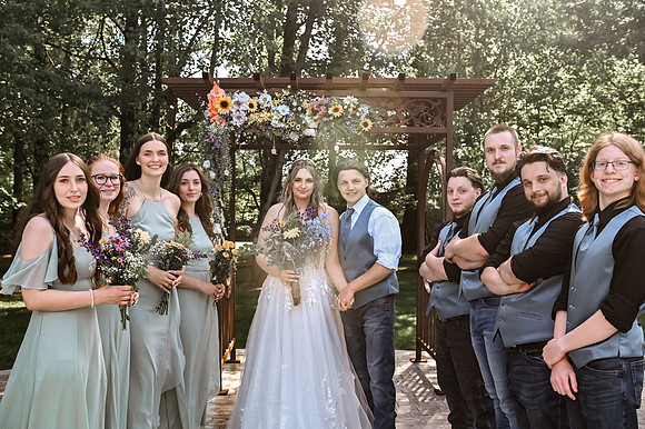 brideandgroomwithfamilyandbridalparty-62