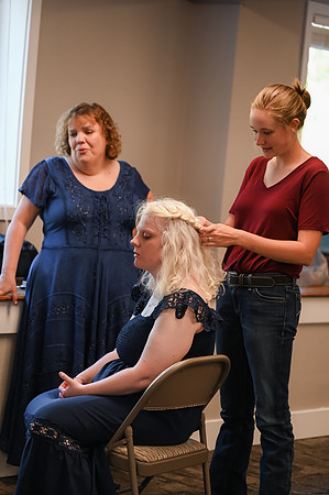gettingready-19