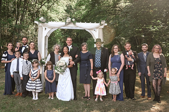 familyandbridalparty-17