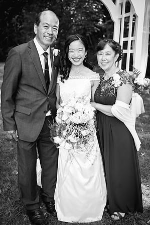 familyandbridalparty-78