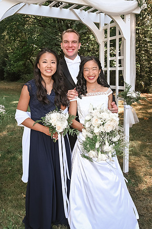 familyandbridalparty-27