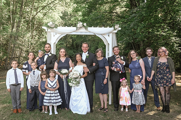 familyandbridalparty-14