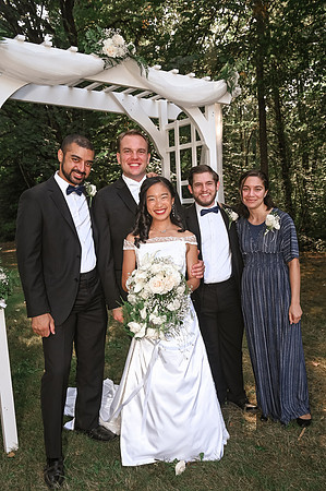familyandbridalparty-40