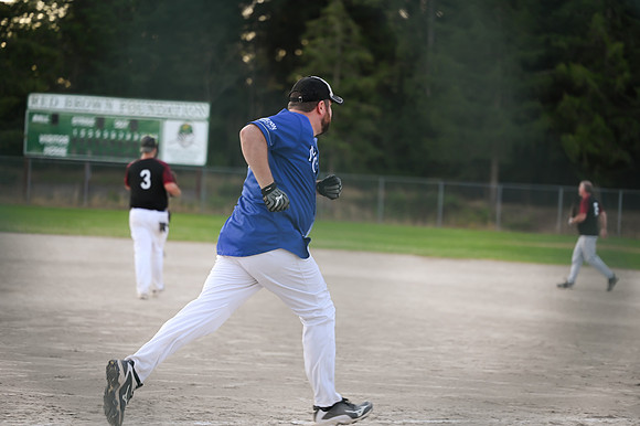 softballMHC-60