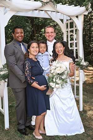 familyandbridalparty-31