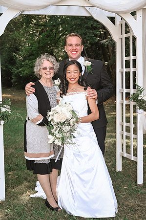 familyandbridalparty-18